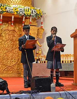DEBATING CLUB
